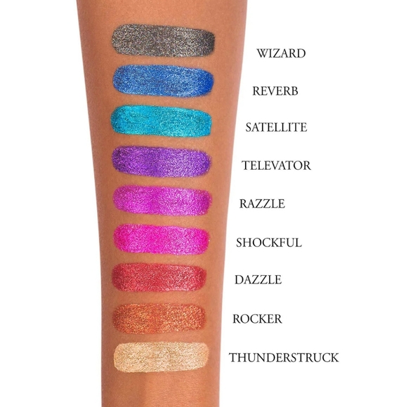 ***SOLD*** 4 Everlasting Glimmer Veil lipsticks - Picture 4 of 5